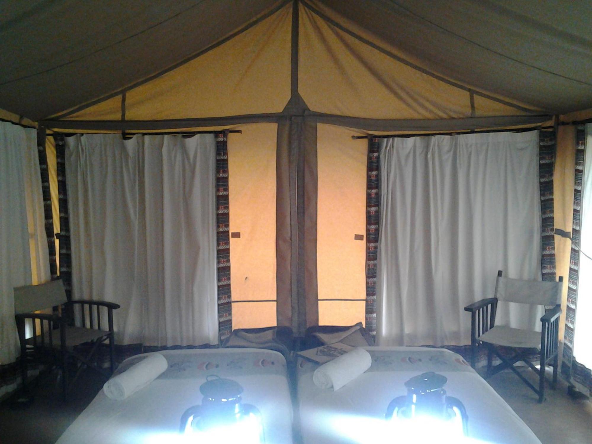 Maili Saba Camp Nakuru Quarto foto